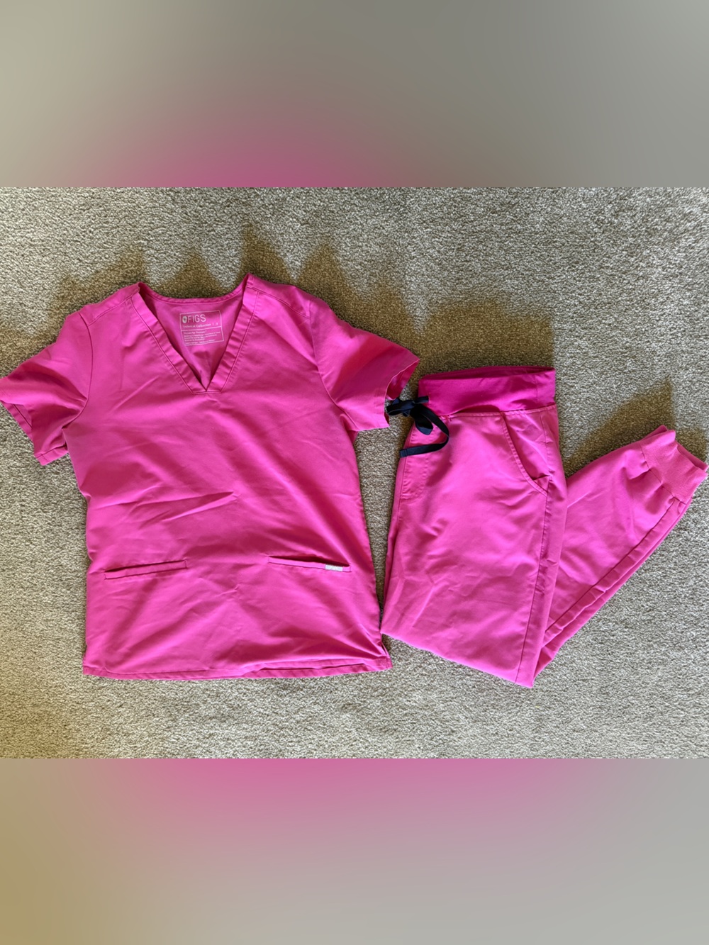 Figs Medium Hot Pink Scrub Set Casma & Jamora Jogger